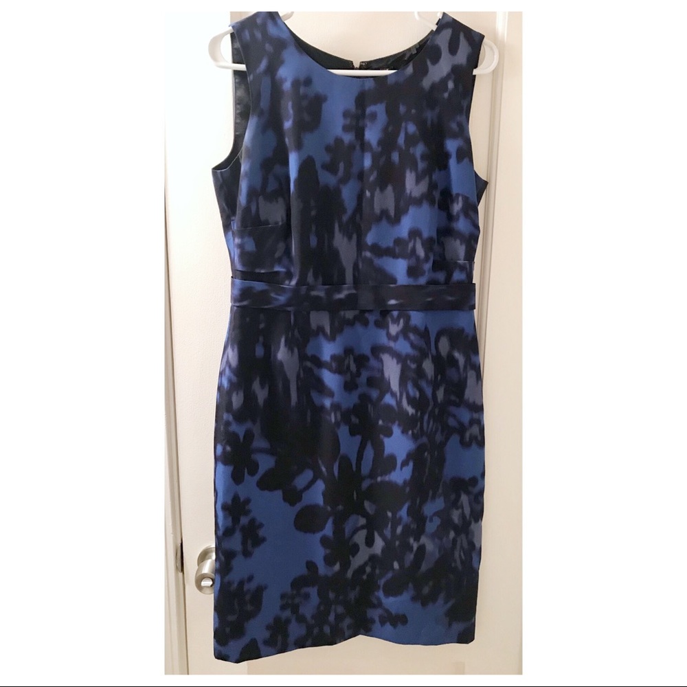 Tahari knee length work dress - 8